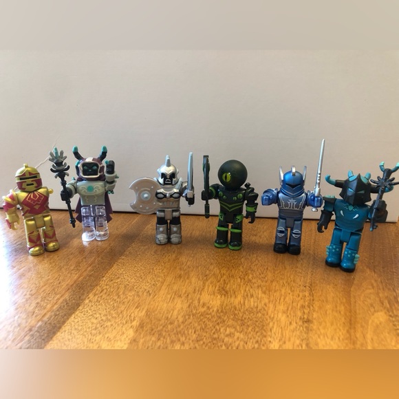 Roblox Action Figure Champions of Roblox-no code. - Picture 3 of 4